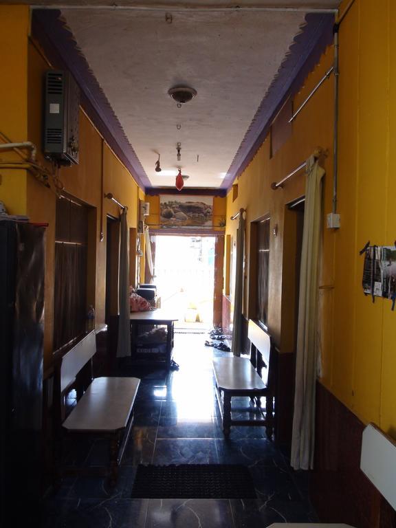 Shambhu Guest House Hampi Exterior photo
